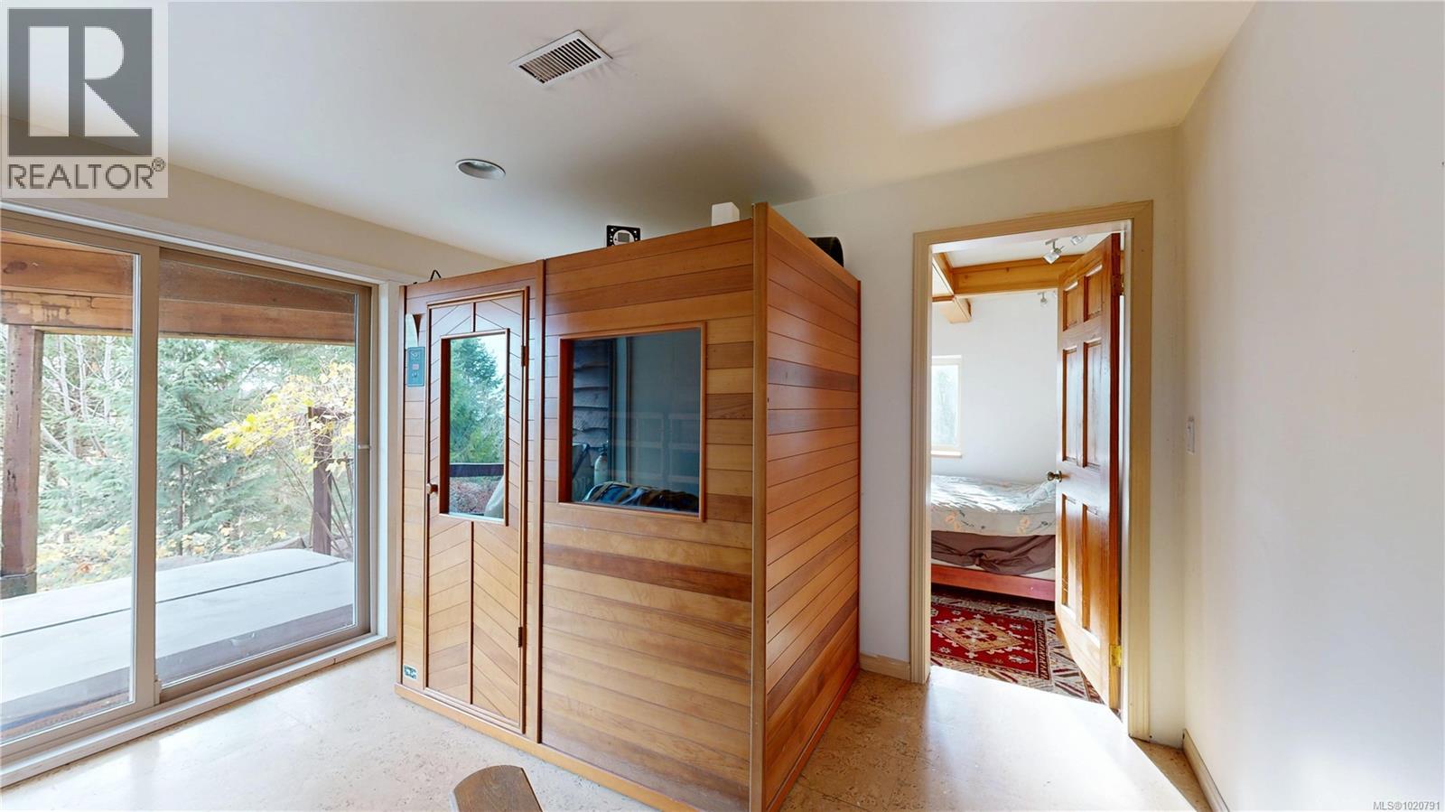 835 CHELWOOD RD - 20