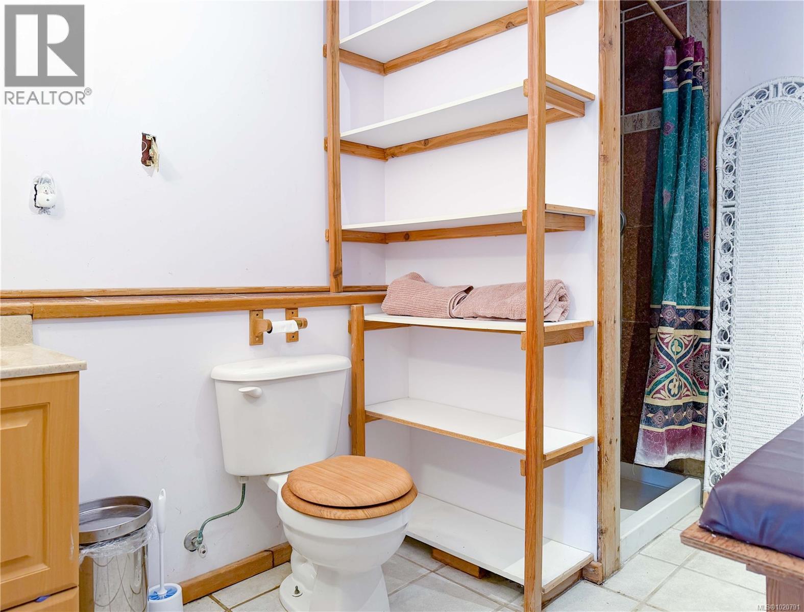 835 CHELWOOD RD - 25