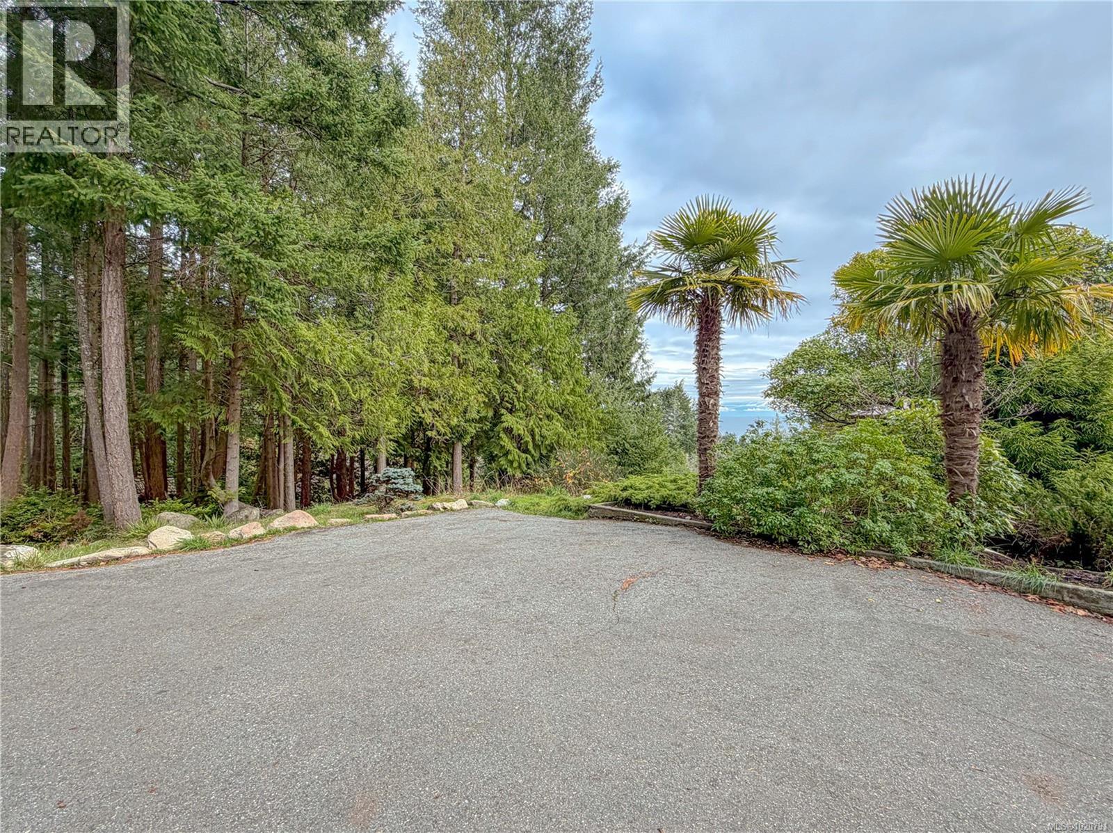 835 CHELWOOD RD - 54