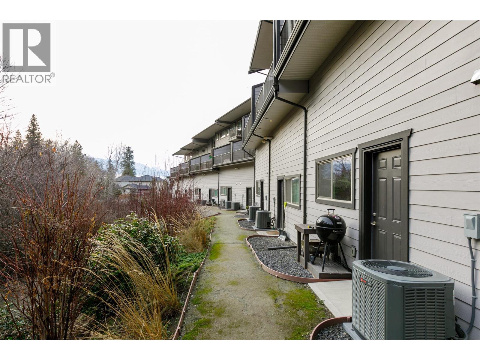 49 3359 Cougar Road, Westbank