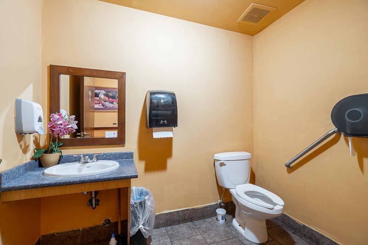 Business in Langley - Image 21
