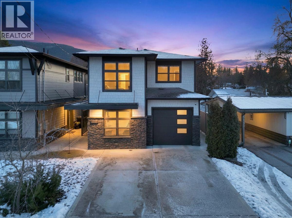 2225 Wilson Avenue, Armstrong