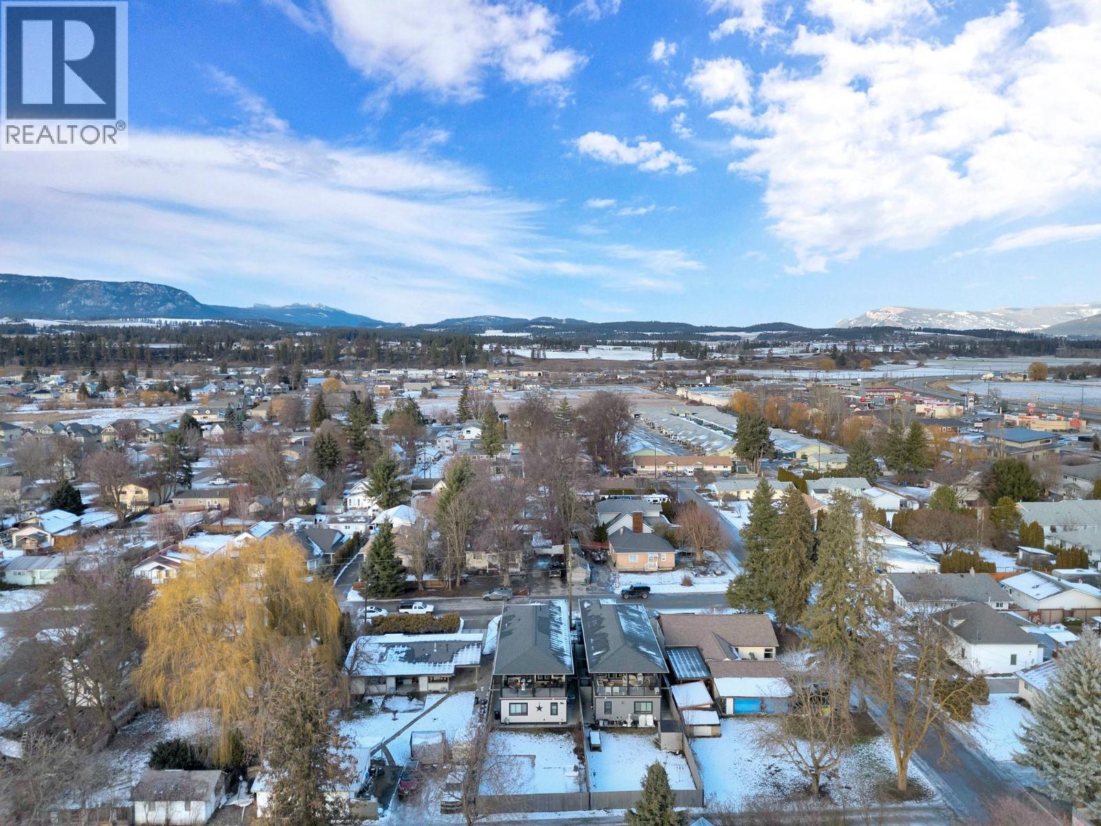 2225 Wilson Avenue, Armstrong