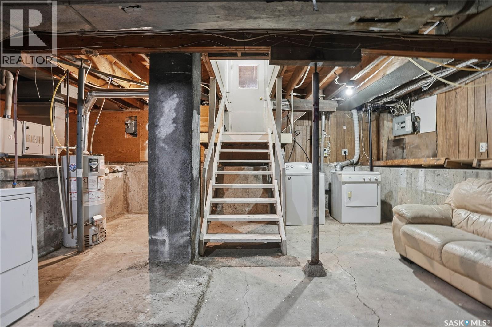 843 ARGYLE STREET - 21