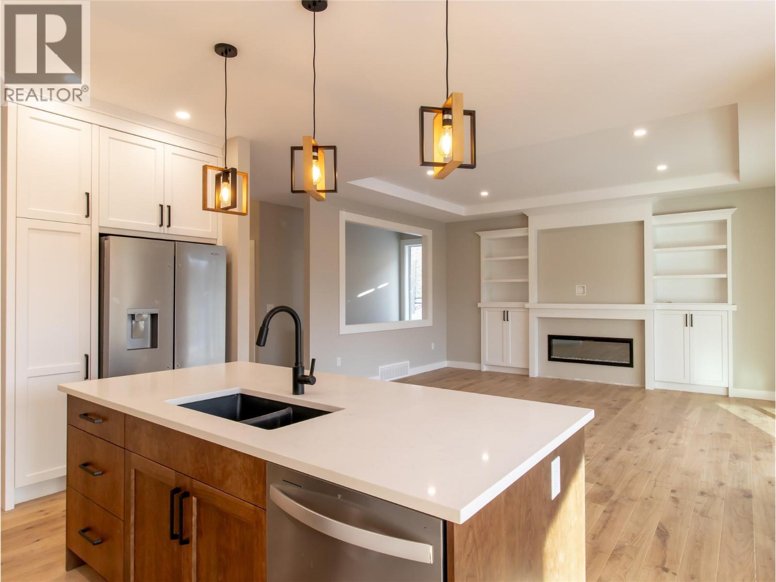  1721 9 Street Southeast, Salmon Arm