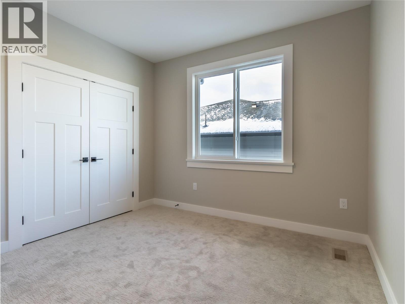  1721 9 Street Southeast, Salmon Arm