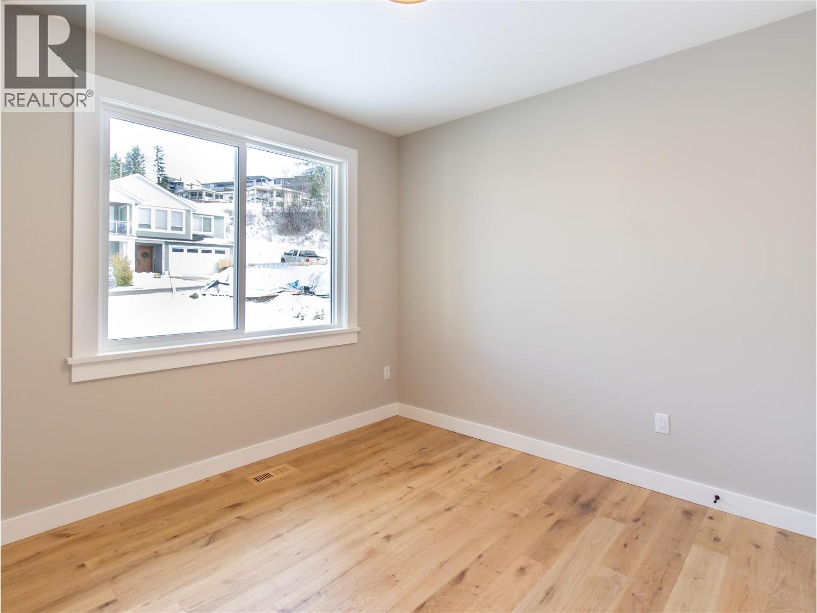  1721 9 Street Southeast, Salmon Arm