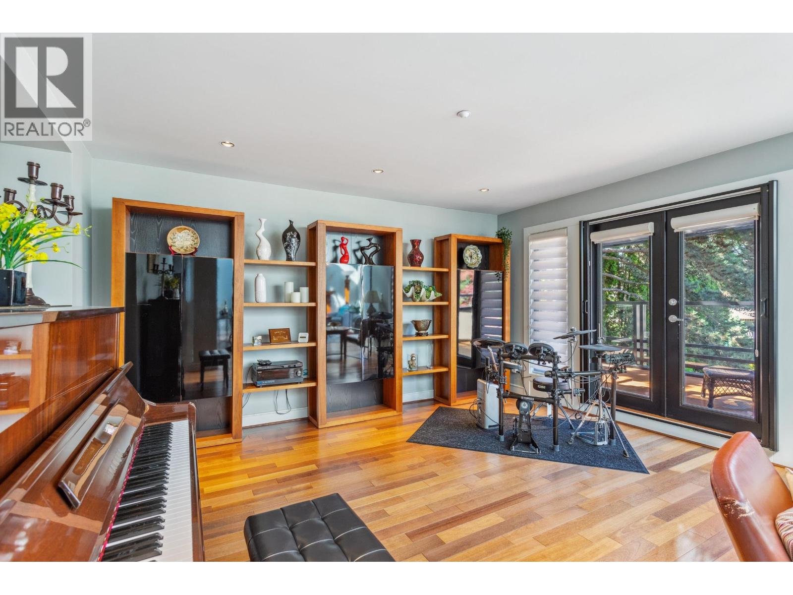 4468 W 1ST AVENUE, Vancouver