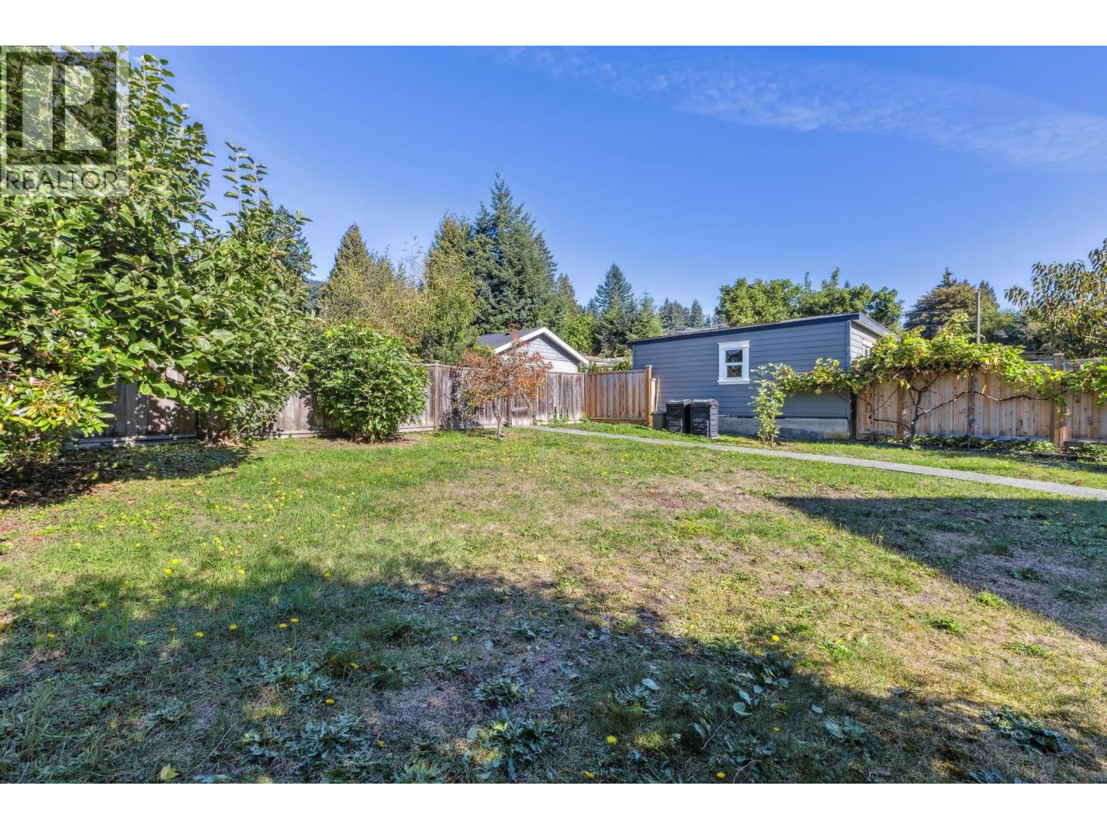 234 W WINDSOR ROAD, North Vancouver
