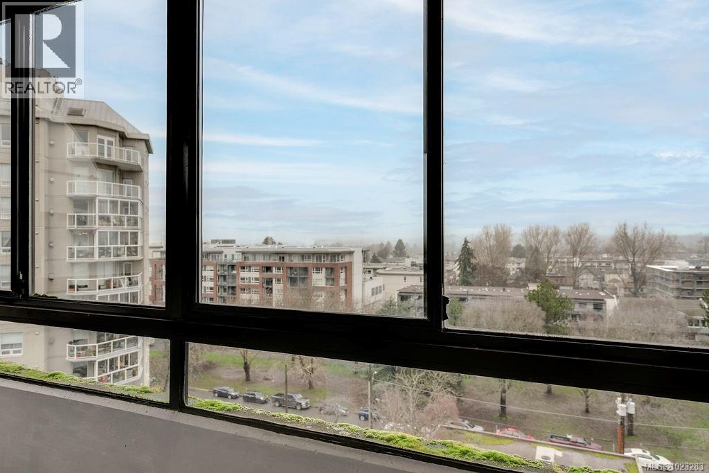 1003 1034 Johnson Street, Victoria