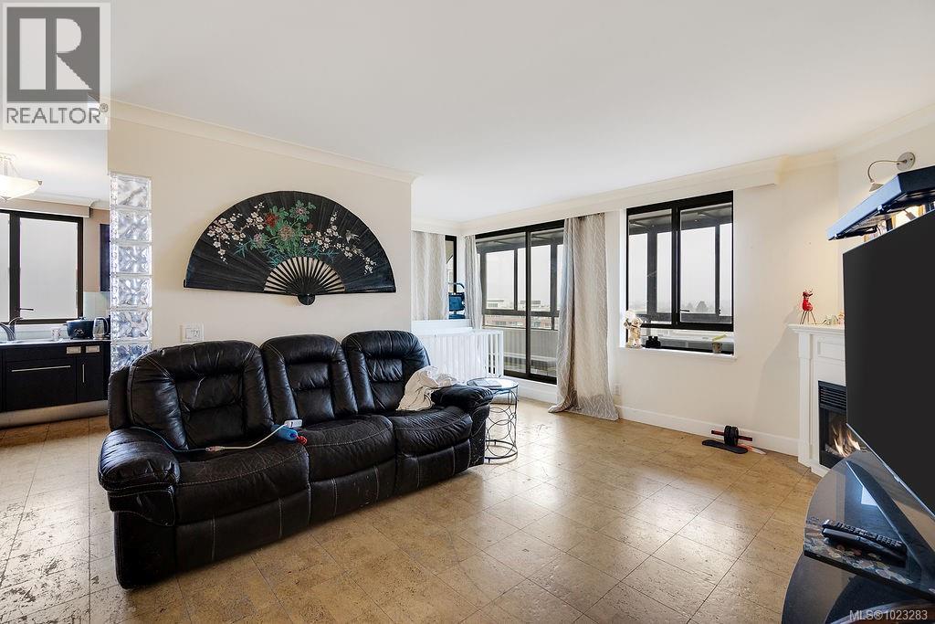 1003 1034 Johnson Street, Victoria