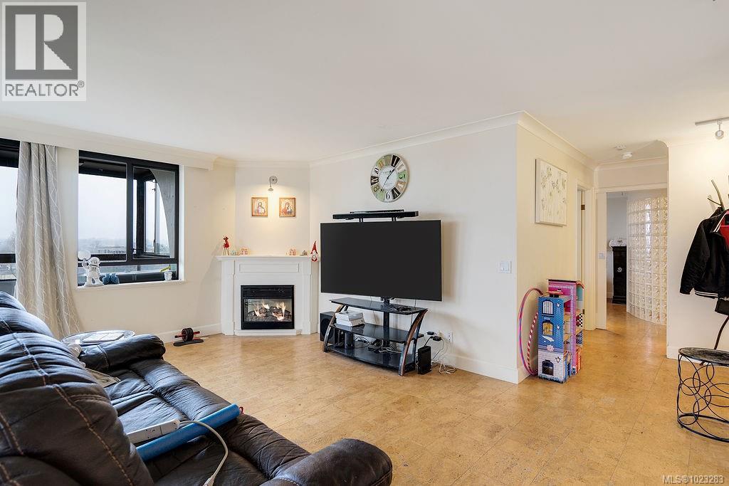 1003 1034 Johnson Street, Victoria