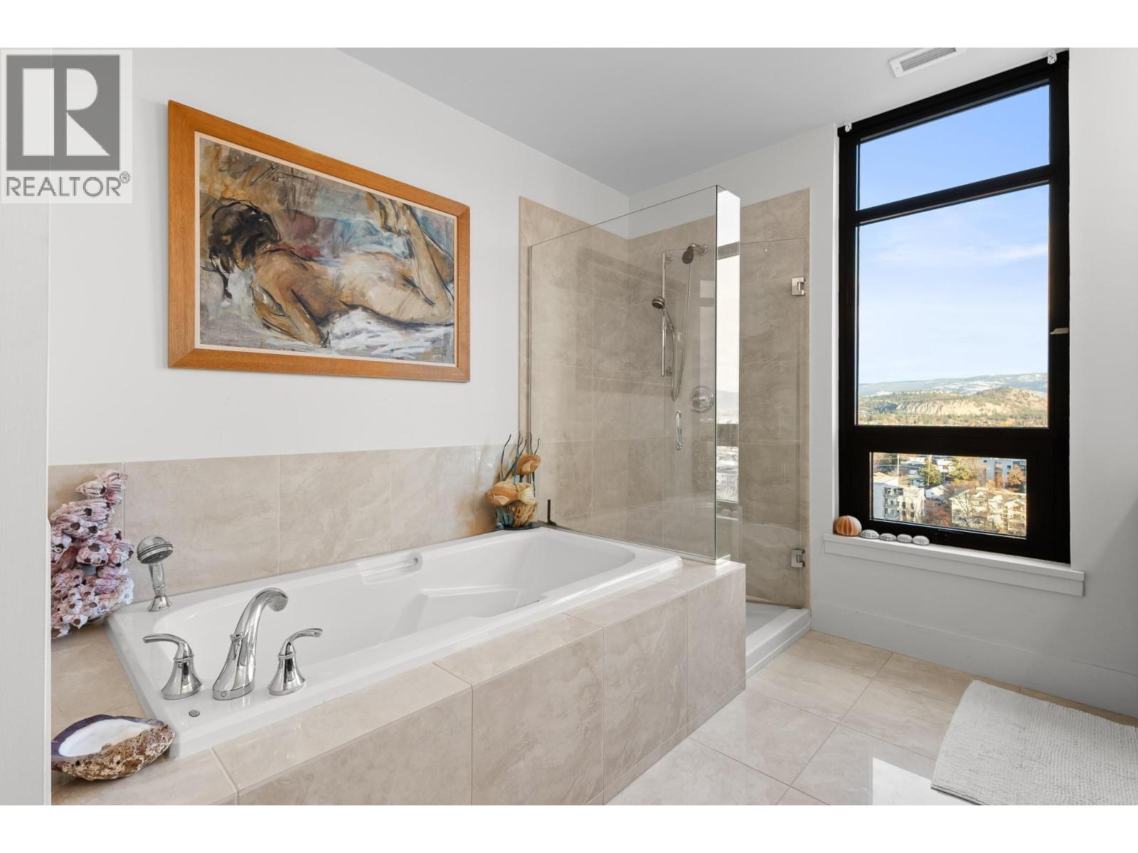 1202 1395 Ellis Street, Kelowna