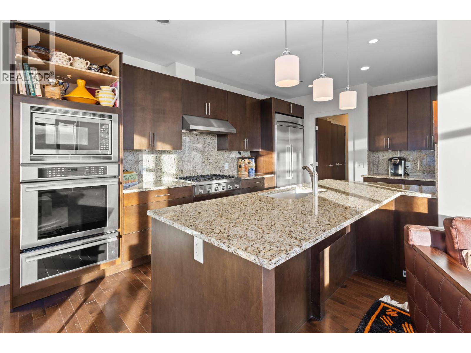 1202 1395 Ellis Street, Kelowna