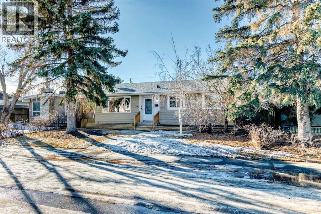 Single Family House Bungalow for Sale in  Meota Road NE Mayland Heights Calgary 