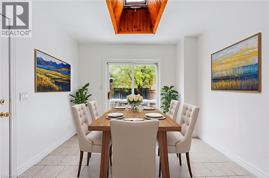 49 MYRTLE AVENUE - 10
