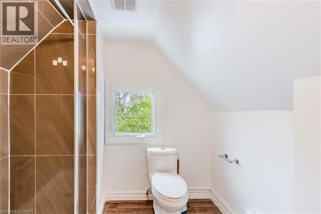 49 MYRTLE AVENUE - 21