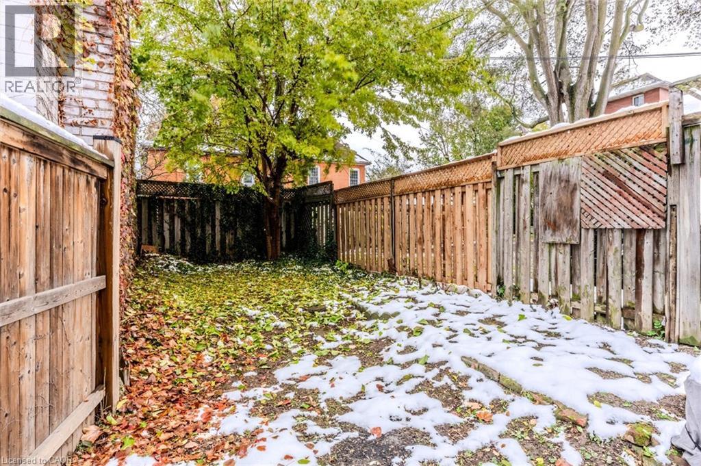 49 MYRTLE AVENUE - 22