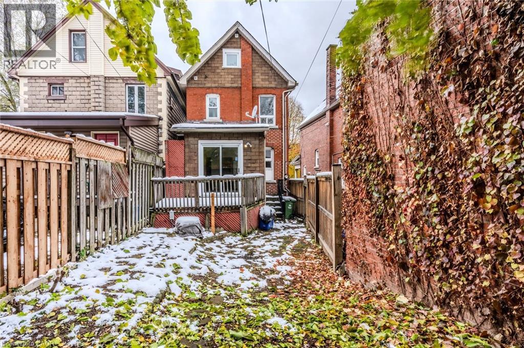 49 MYRTLE AVENUE - 23