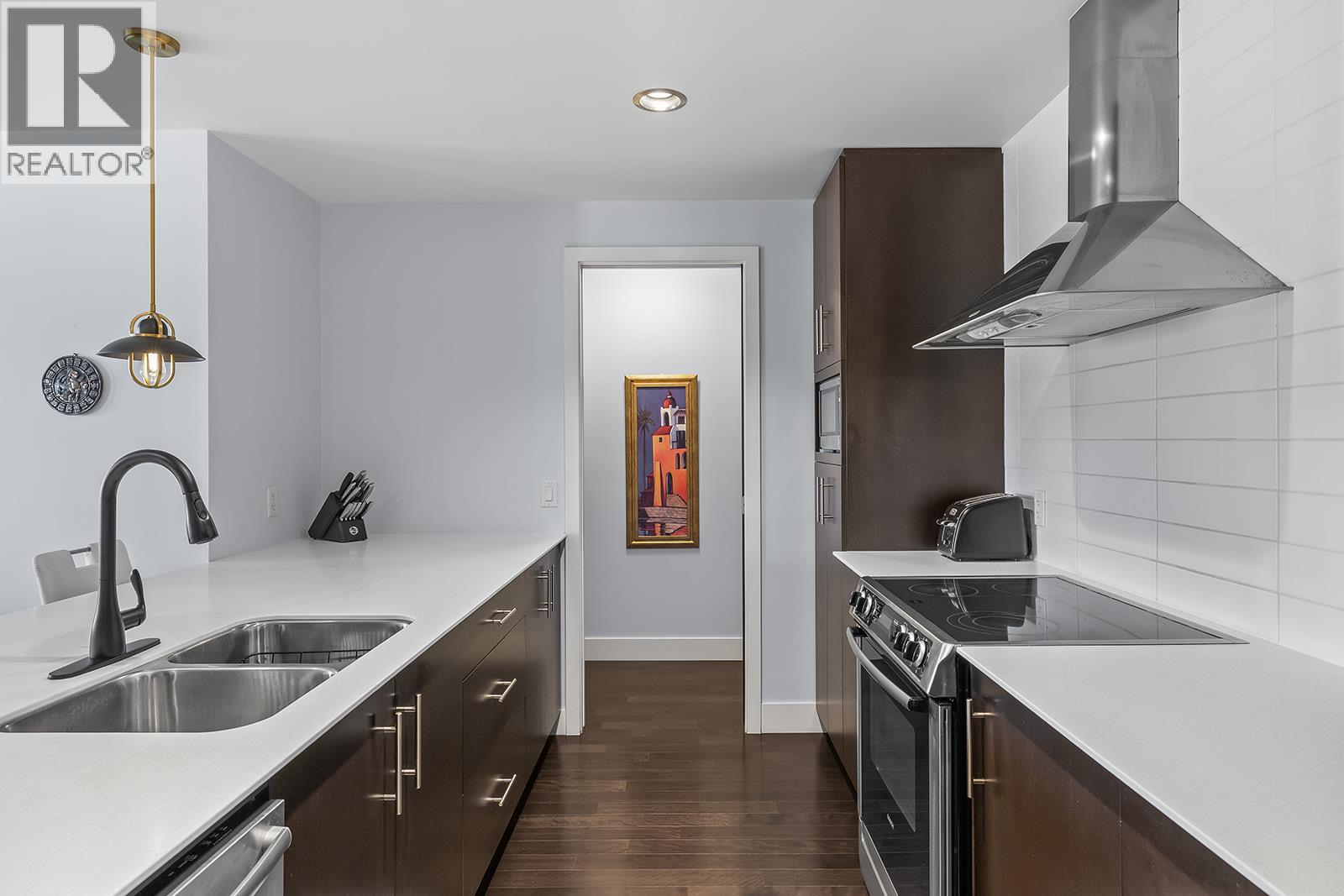 1208 2040 Springfield Road, Kelowna