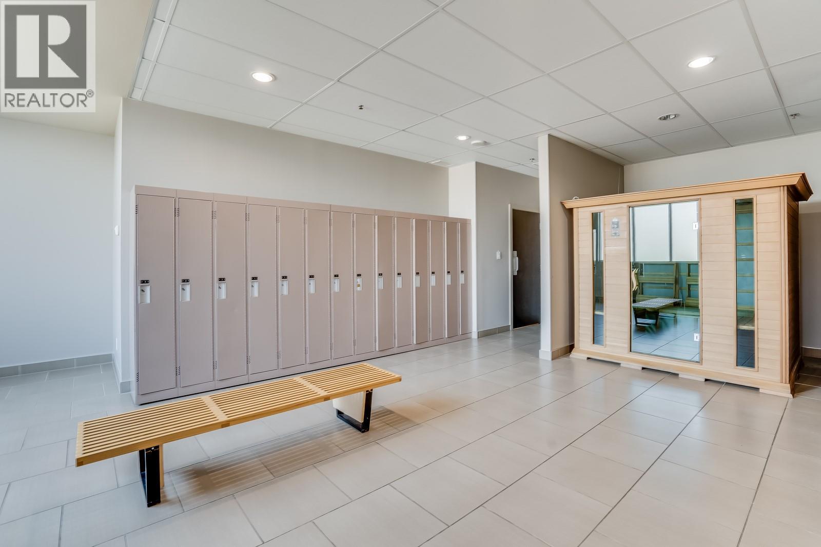 1208 2040 Springfield Road, Kelowna