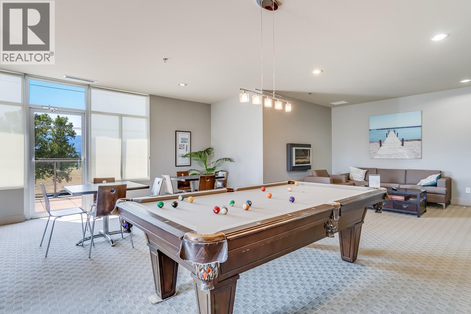 1208 2040 Springfield Road, Kelowna