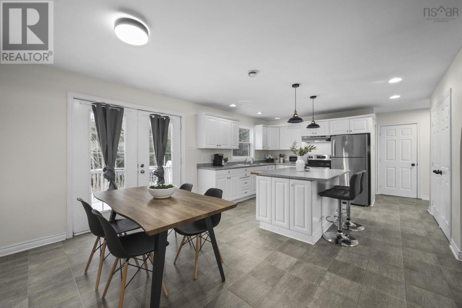 Property 7 of 49 of 816 Pockwock Road