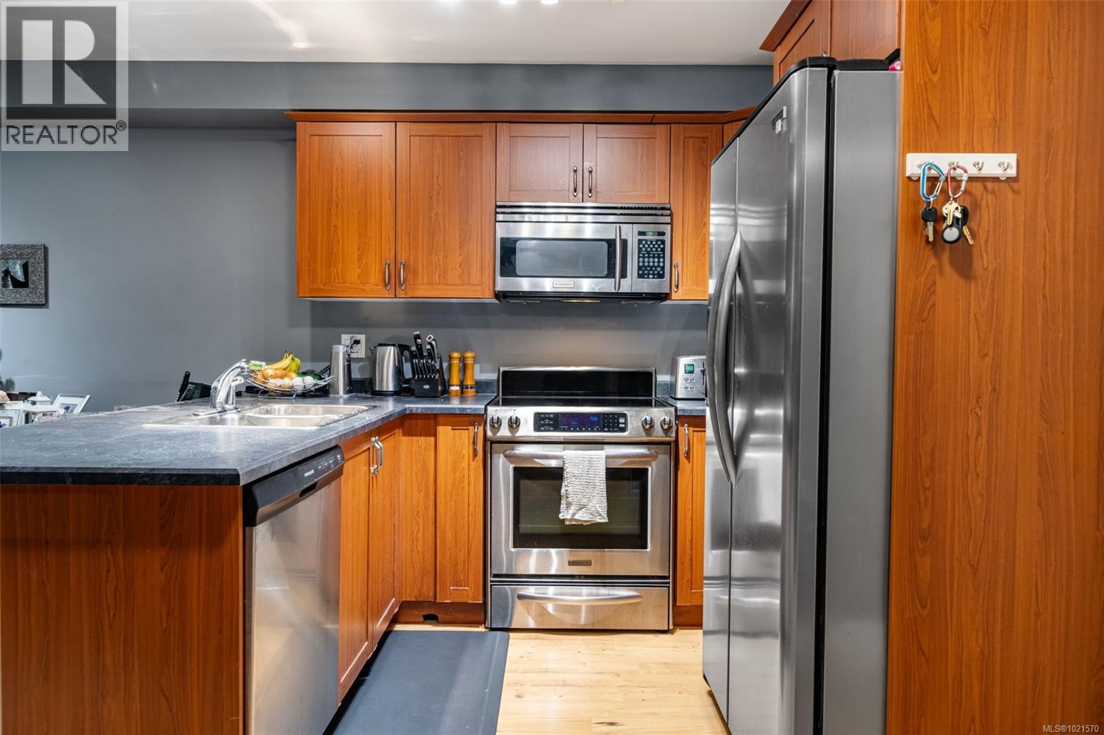 315 663 Goldstream Avenue, Langford