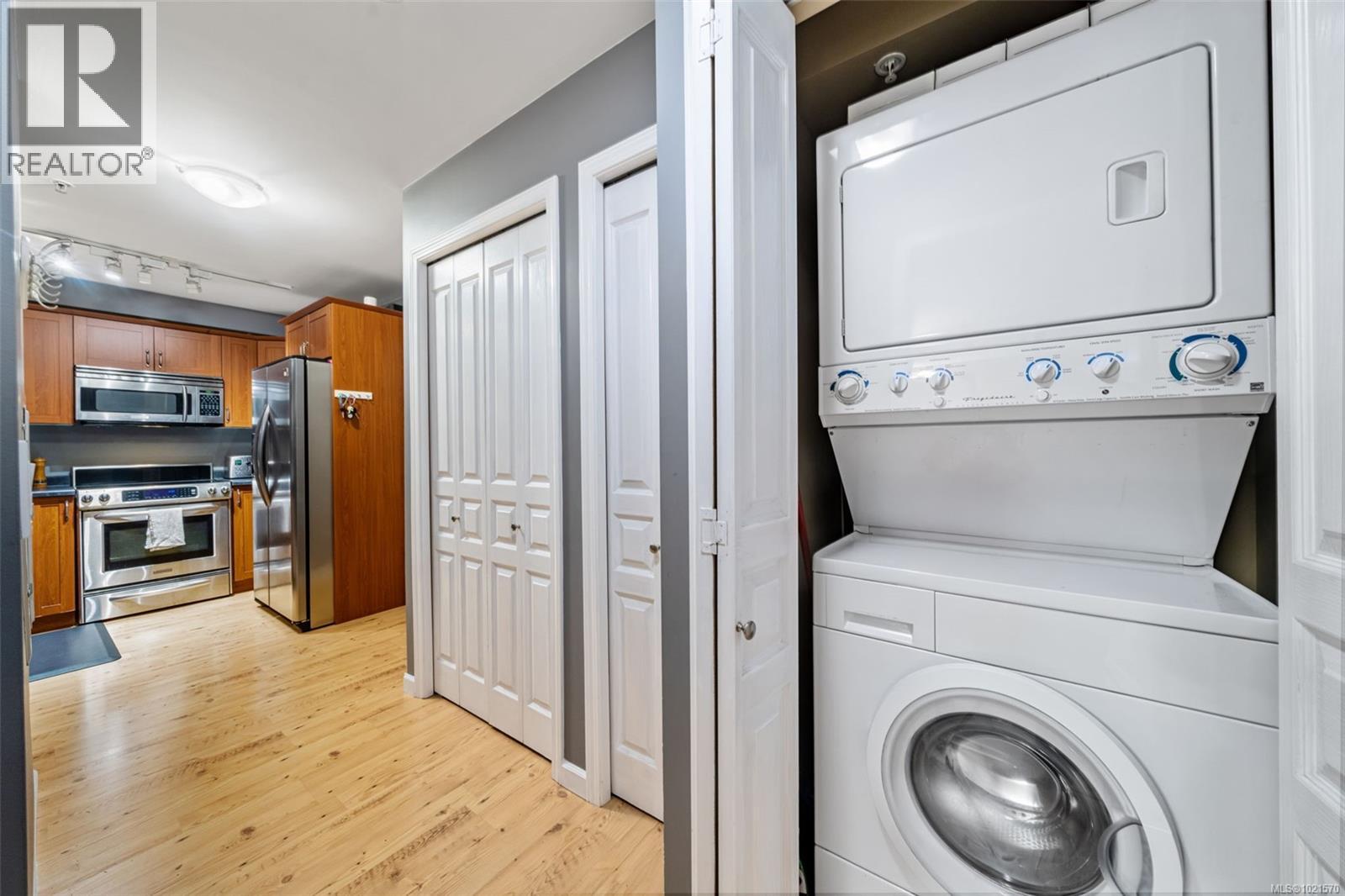 315 663 Goldstream Avenue, Langford