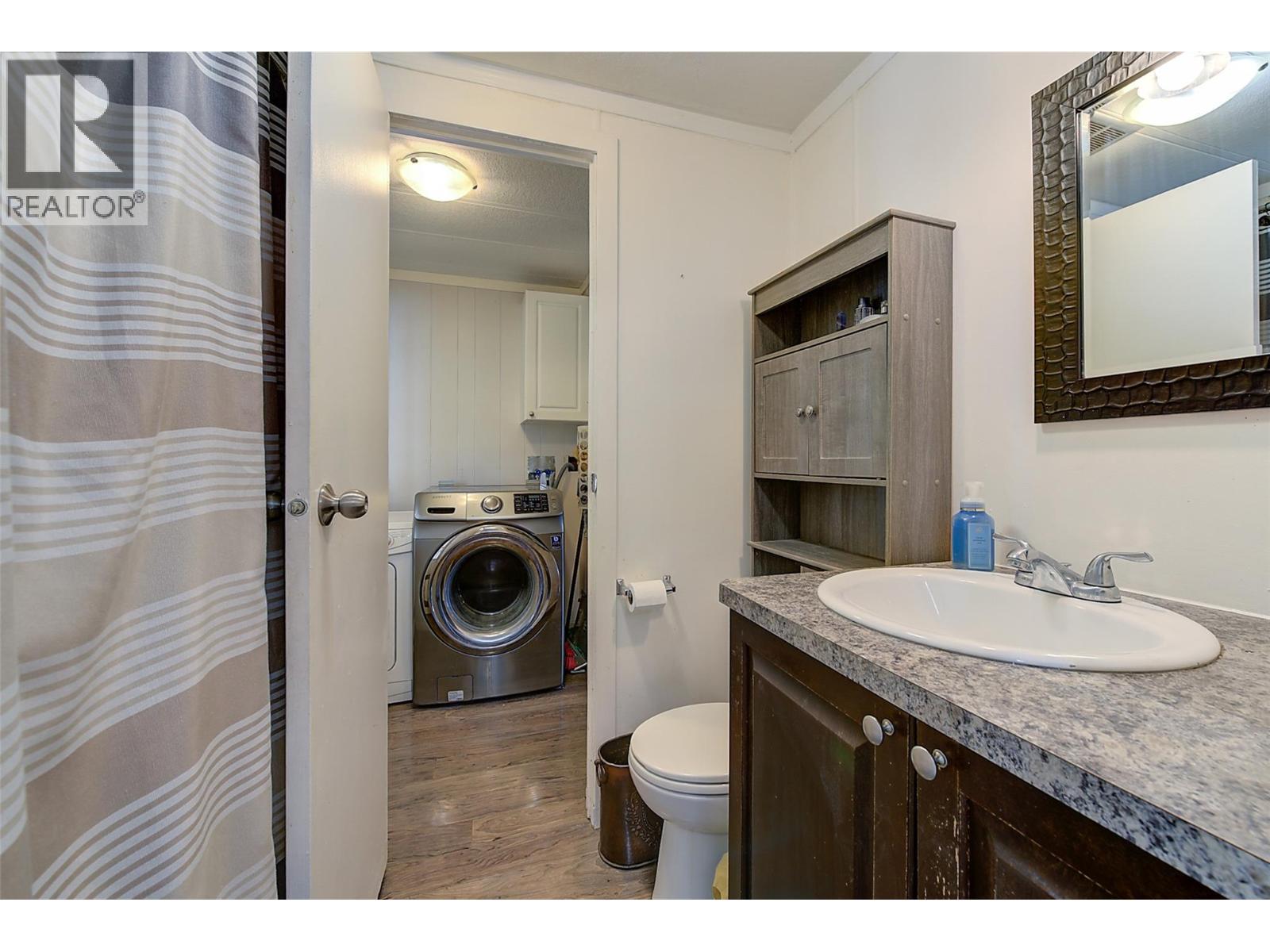 30 1860 Boucherie Road, Westbank