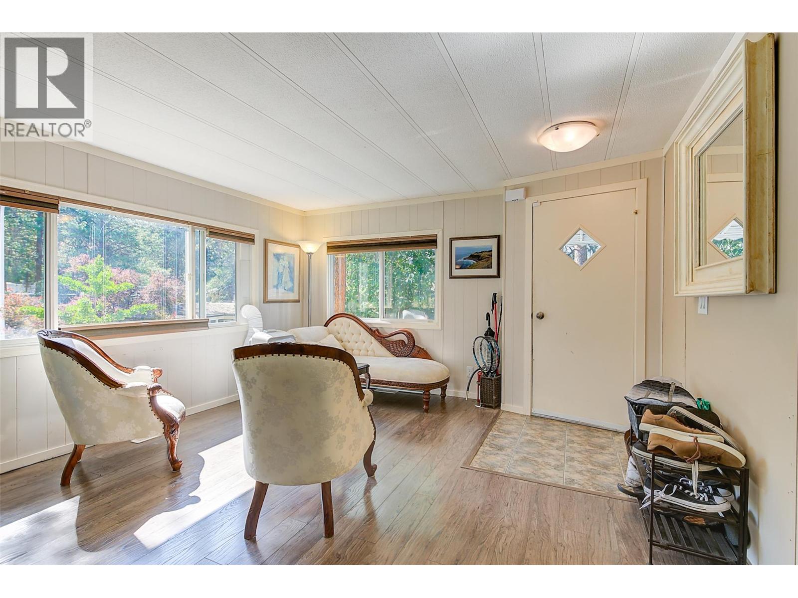 30 1860 Boucherie Road, Westbank