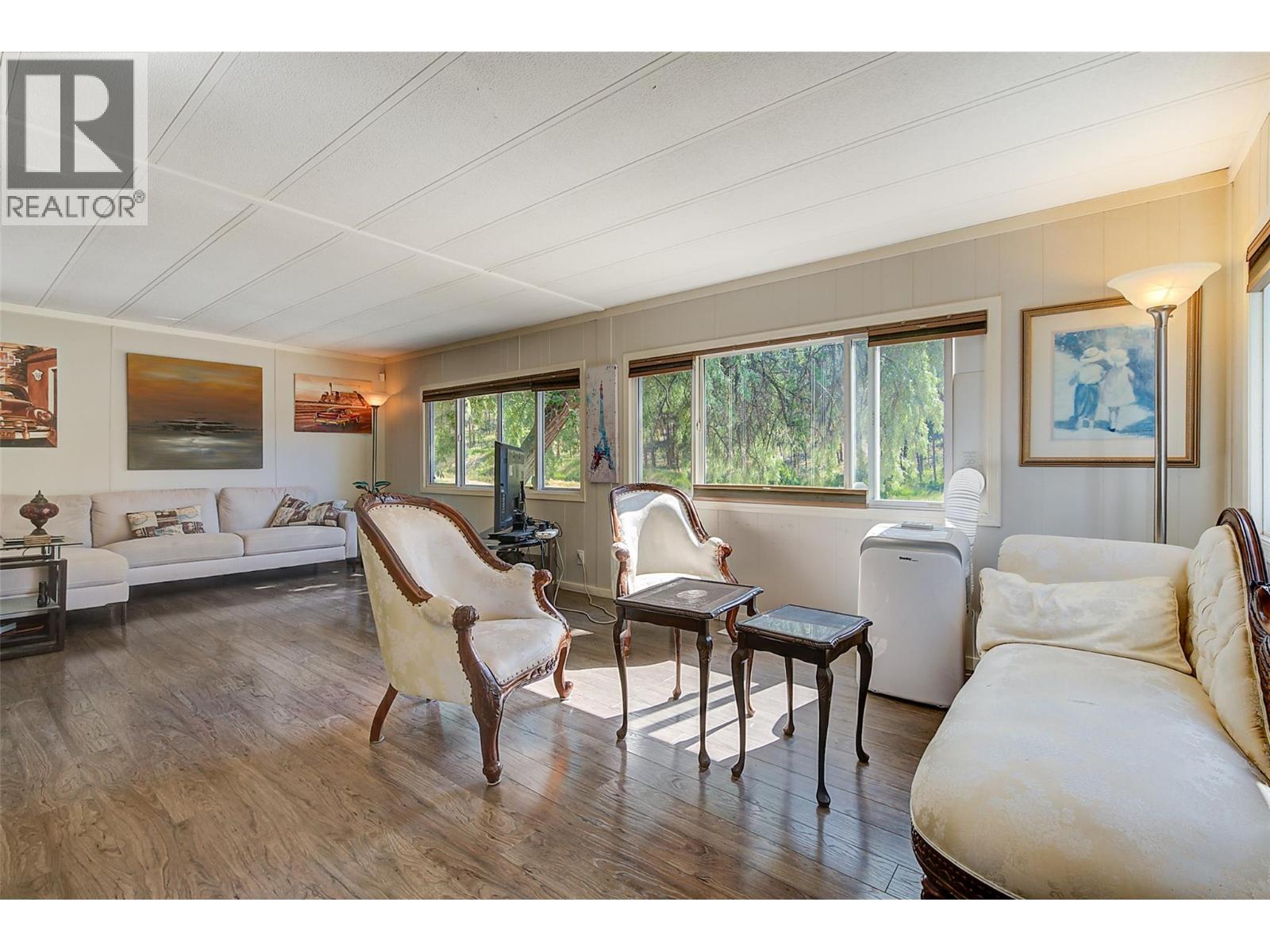 30 1860 Boucherie Road, Westbank