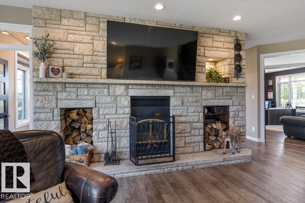 26109B MEADOWVIEW DR, Rural Sturgeon County