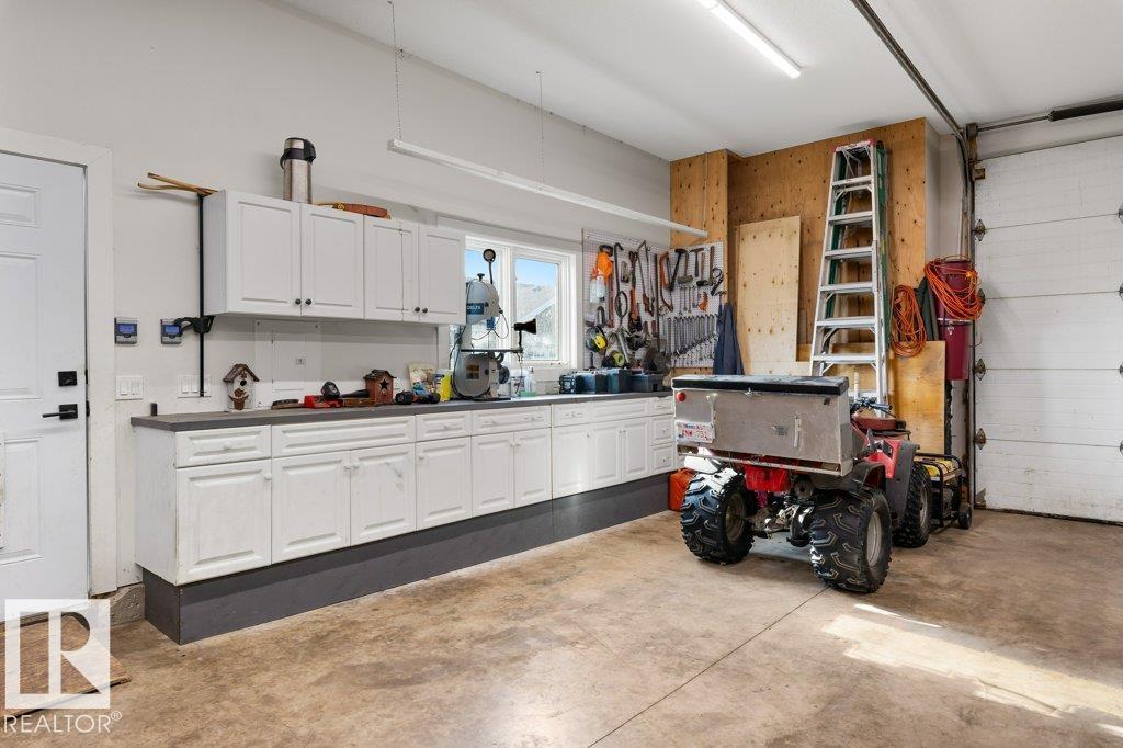 26109B MEADOWVIEW DR, Rural Sturgeon County