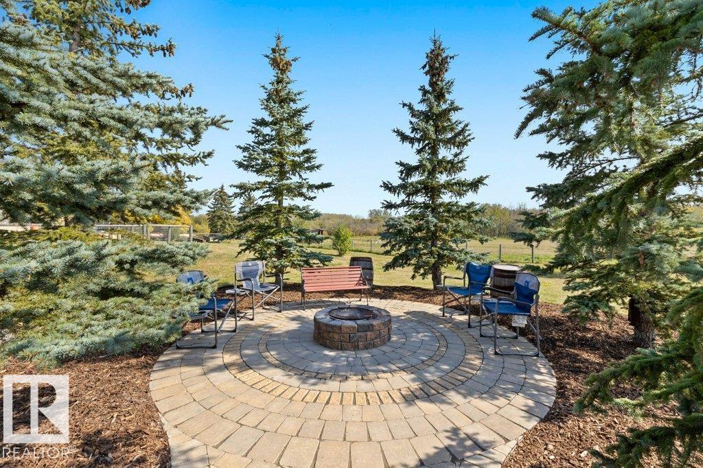 26109B MEADOWVIEW DR, Rural Sturgeon County