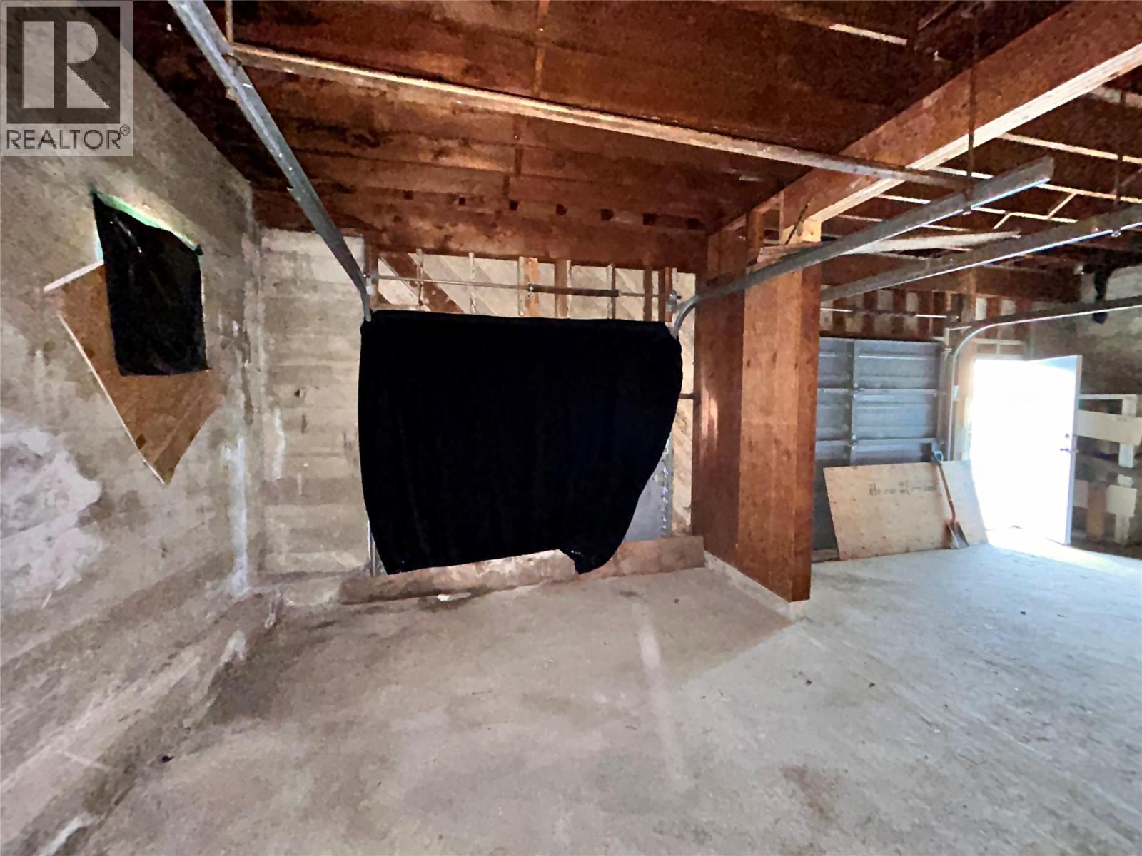 920 Glover Road, Trail