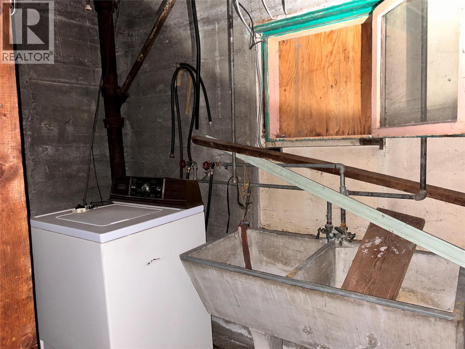 920 Glover Road, Trail