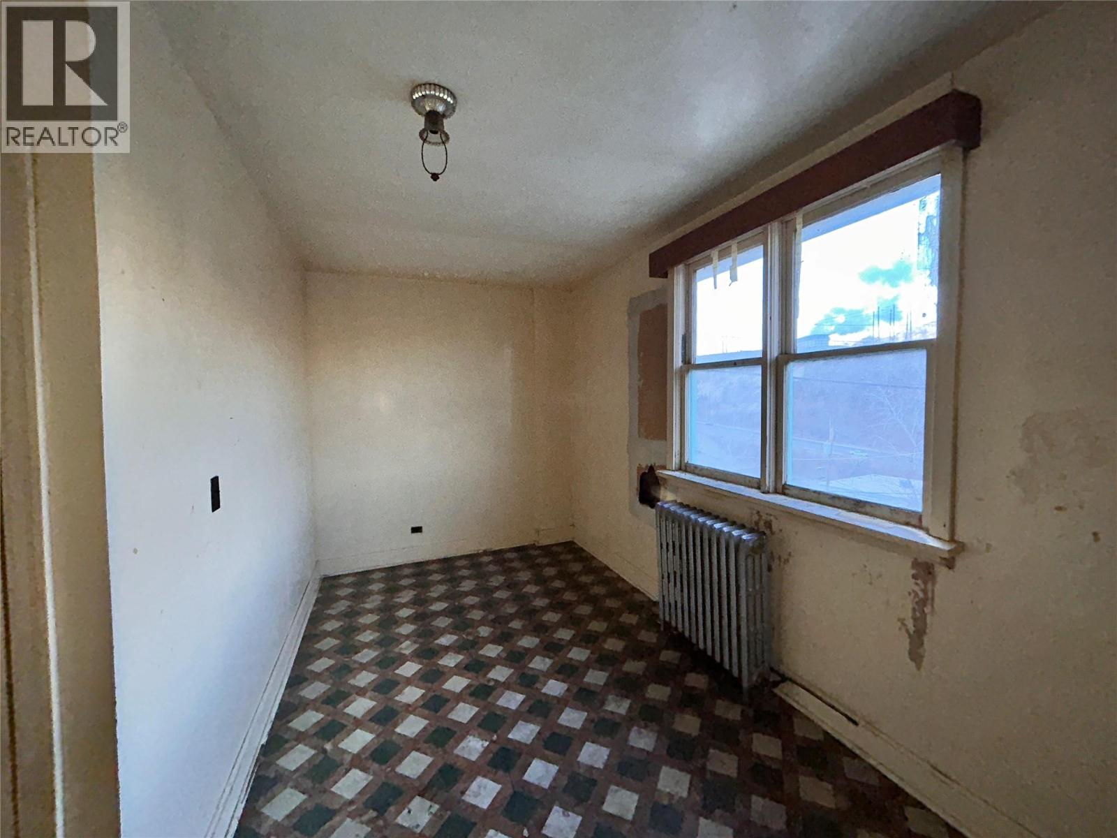 920 Glover Road, Trail