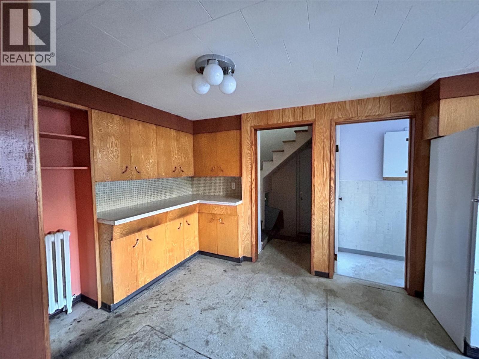 920 Glover Road, Trail