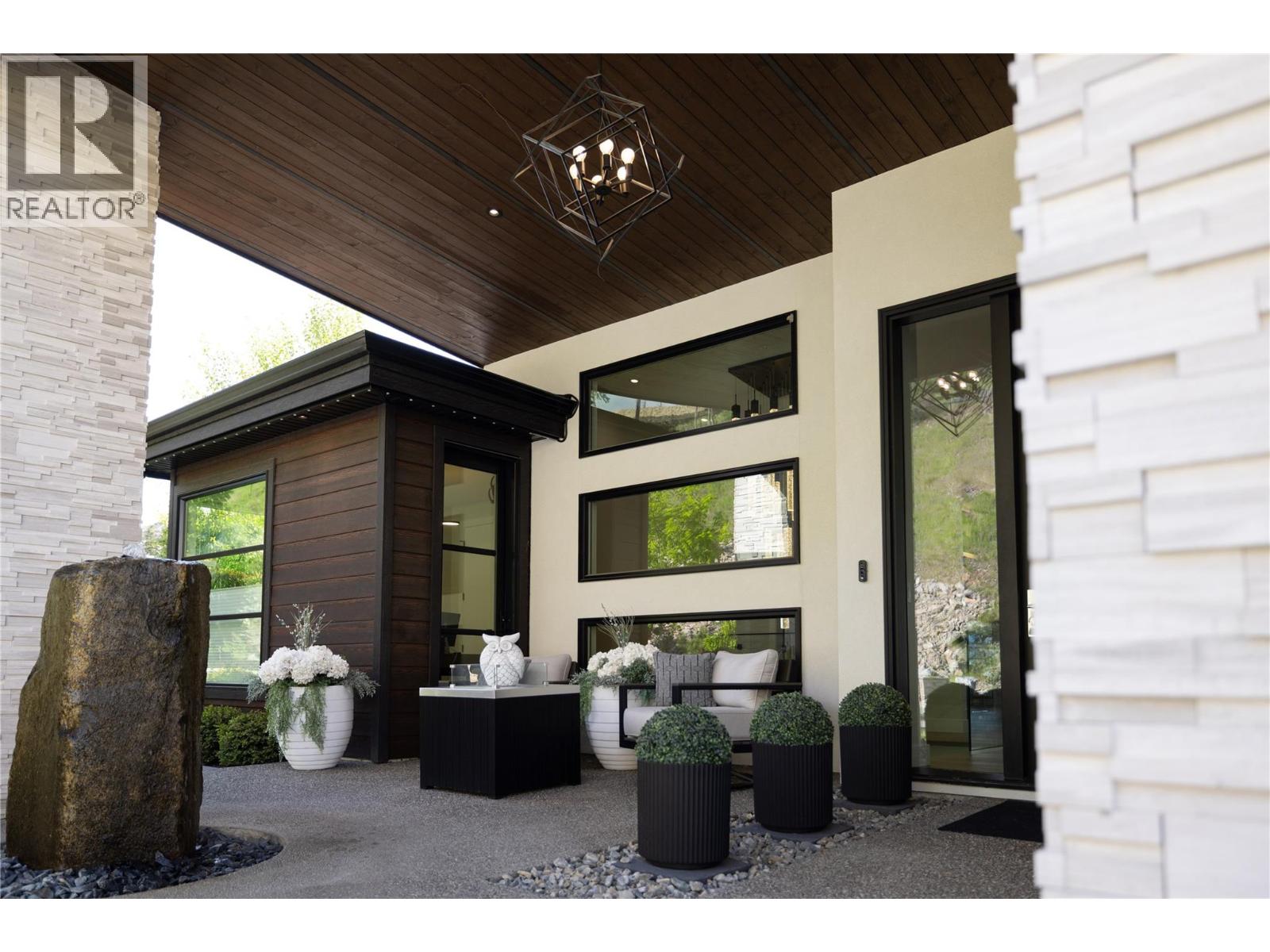 111 5650 The Edge Place, Kelowna