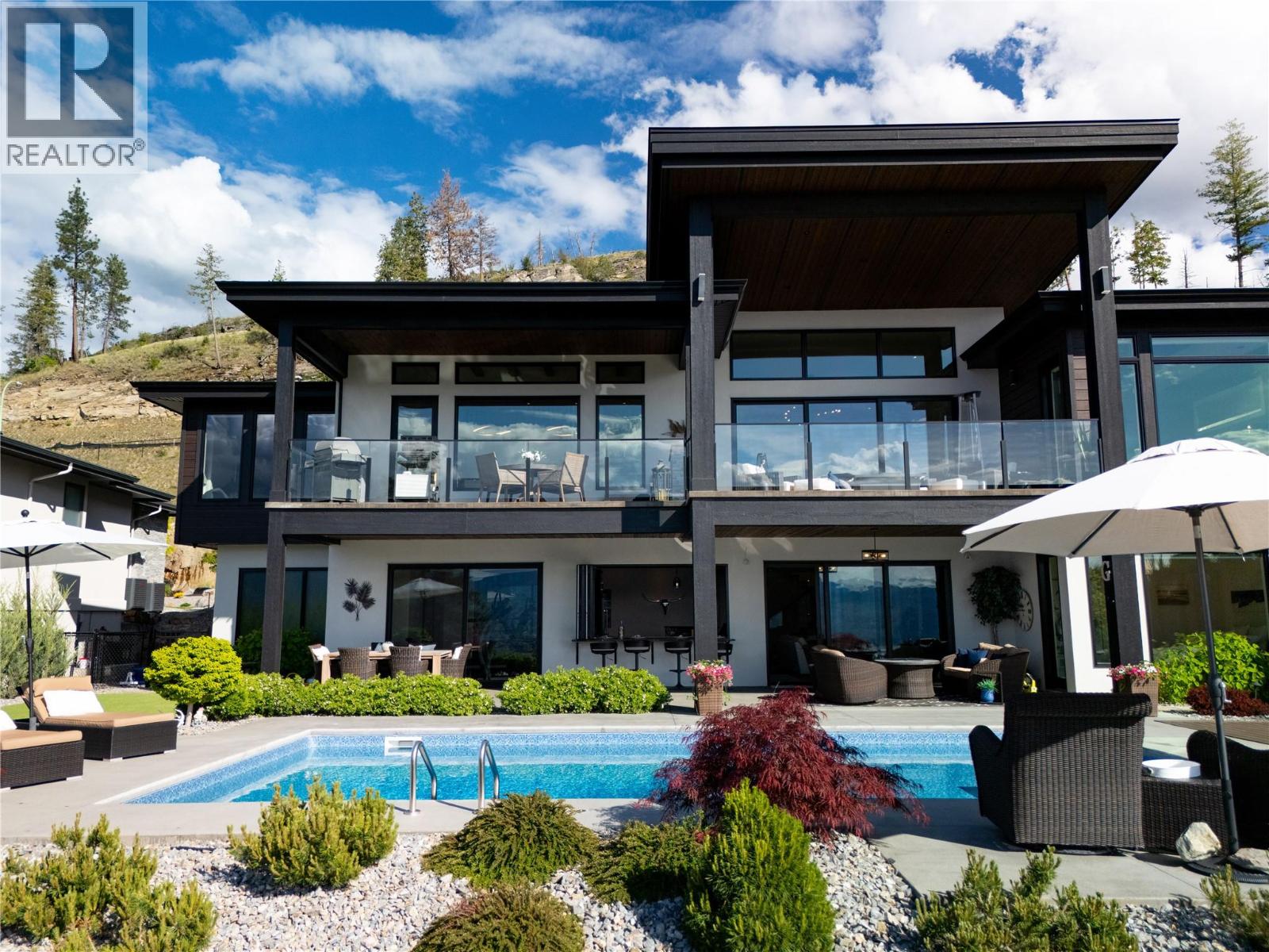 111 5650 The Edge Place, Kelowna