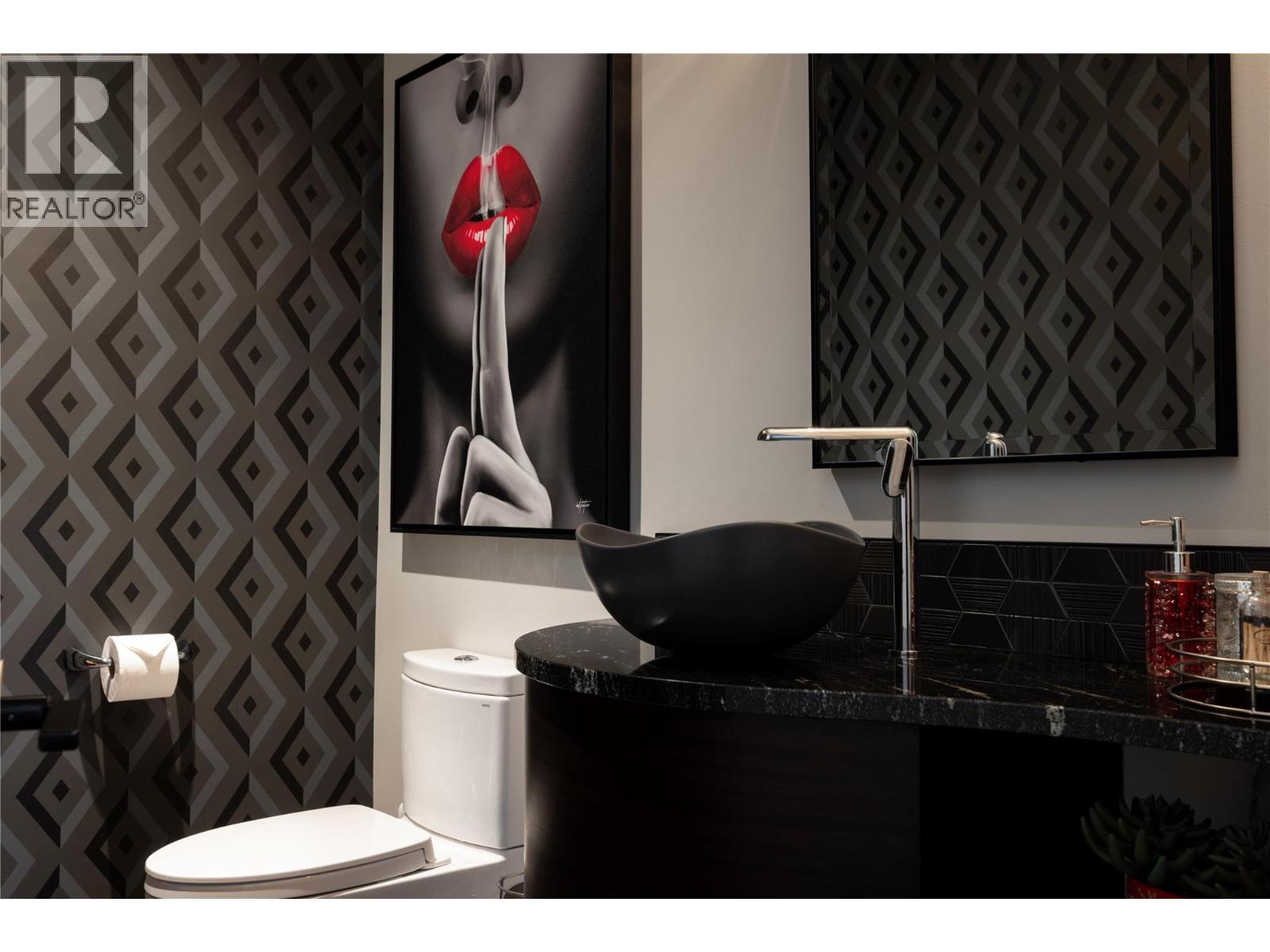 111 5650 The Edge Place, Kelowna