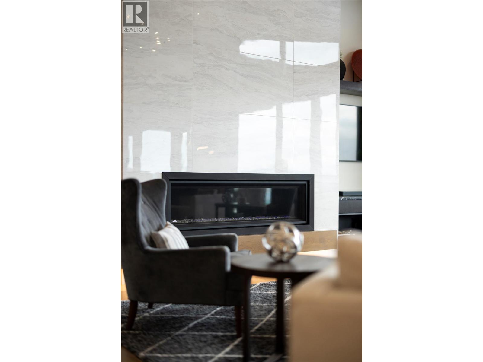 111 5650 The Edge Place, Kelowna