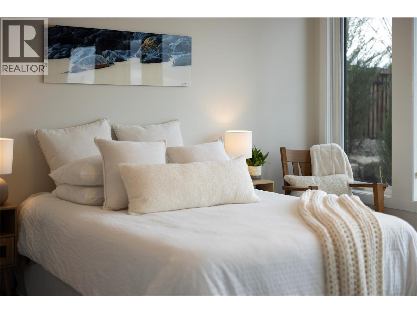 111 5650 The Edge Place, Kelowna