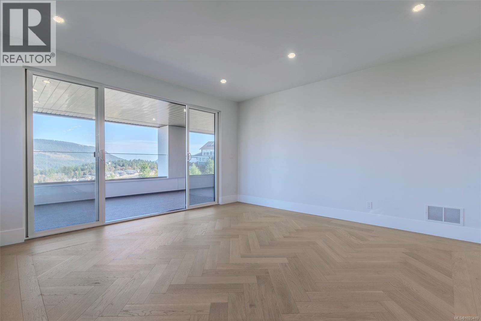 1272 KINGSVIEW RD - 23