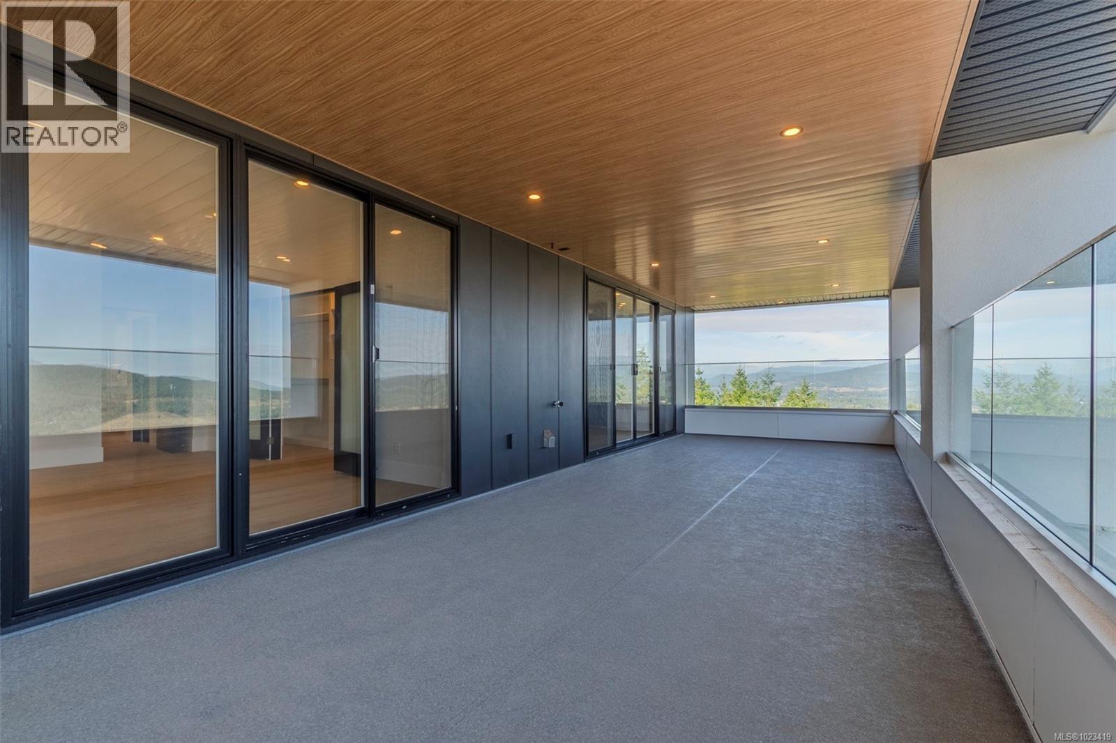 1272 KINGSVIEW RD - 43