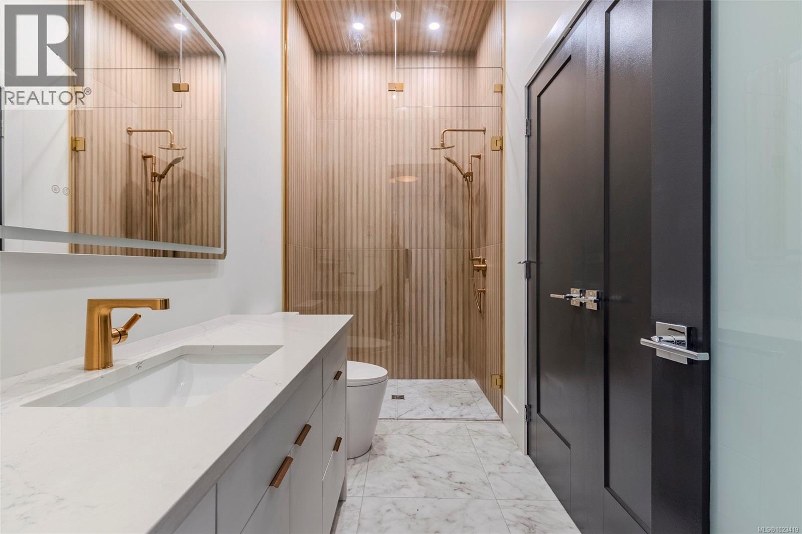 1272 KINGSVIEW RD - 7