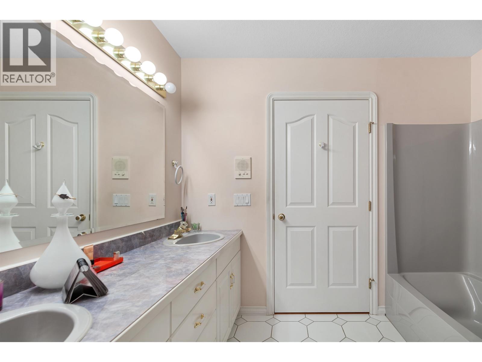 6843 VALLEYVIEW DRIVE, Prince George