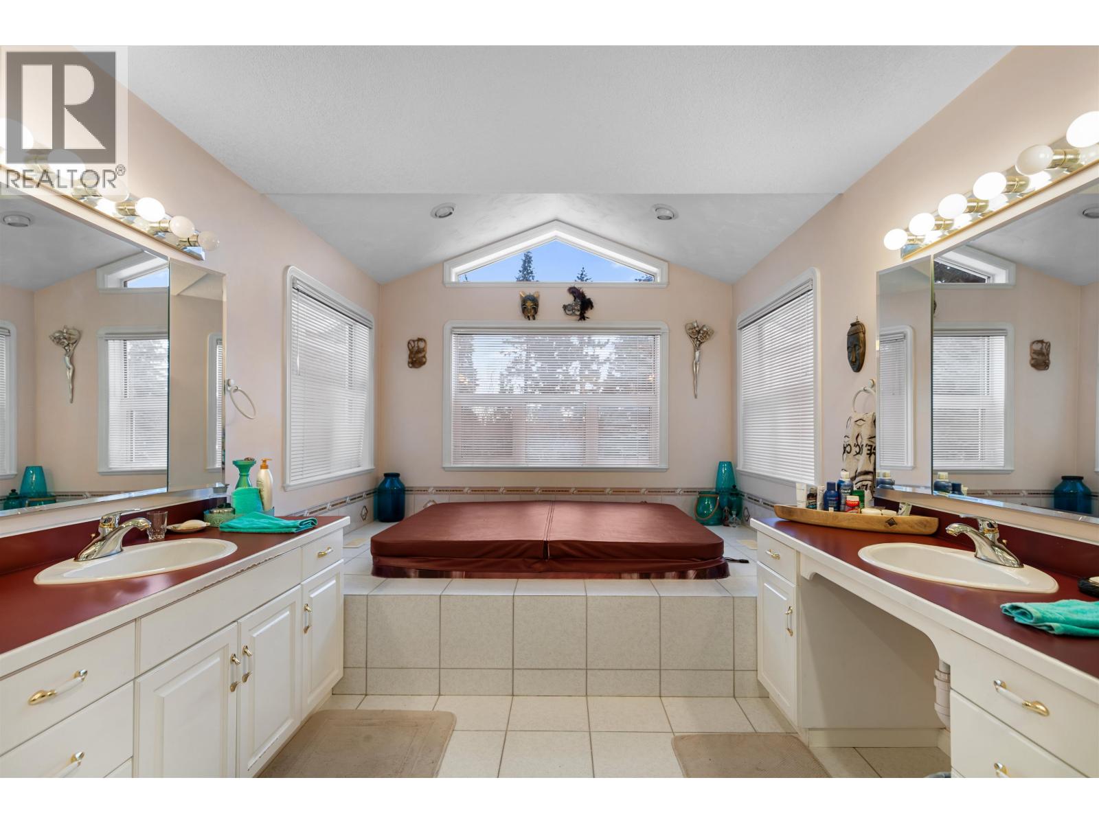 6843 VALLEYVIEW DRIVE, Prince George