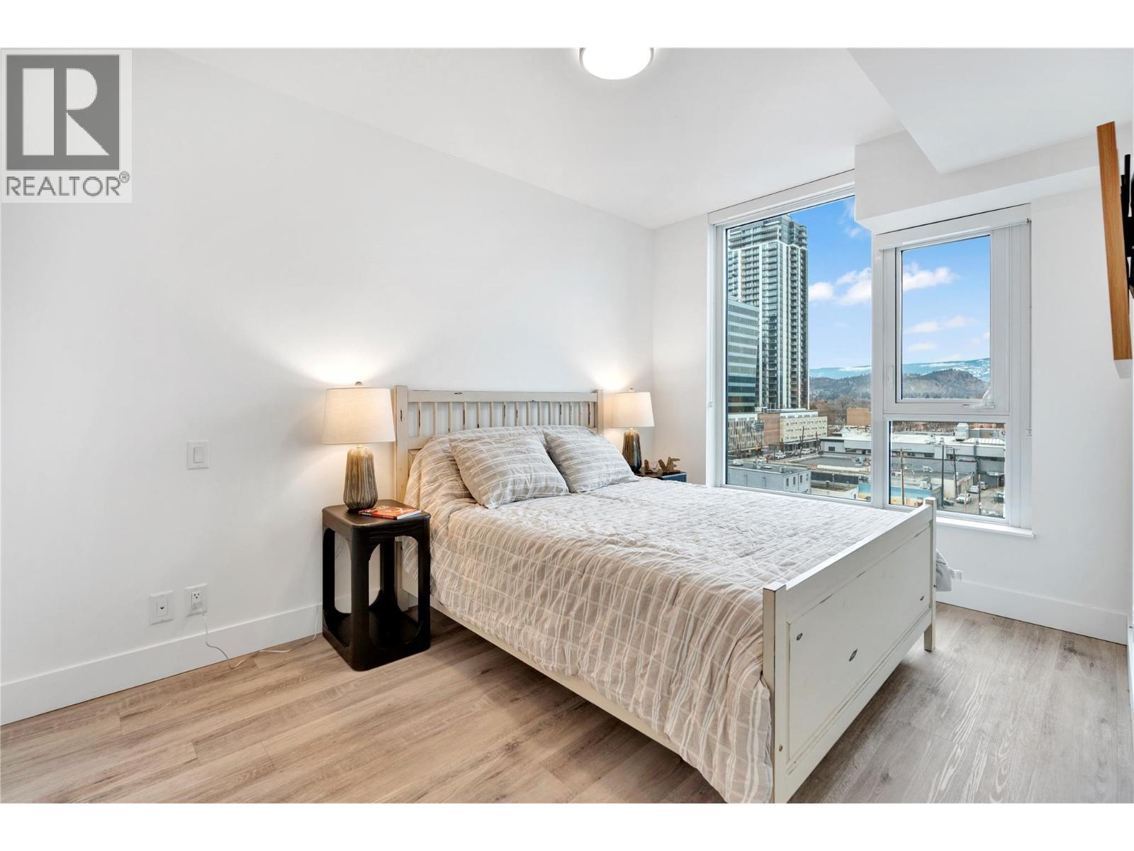 703 1588 Ellis Street, Kelowna